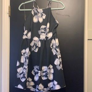 Women’s Cross Back  Floral Sundress